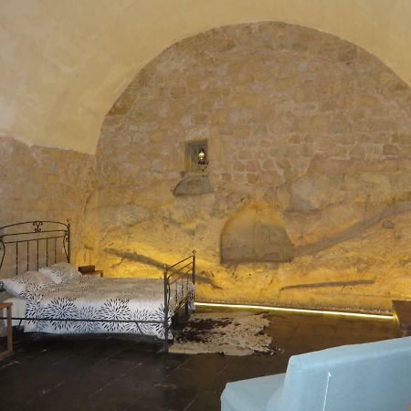 La Postierla Apartment Modica Bagian luar foto