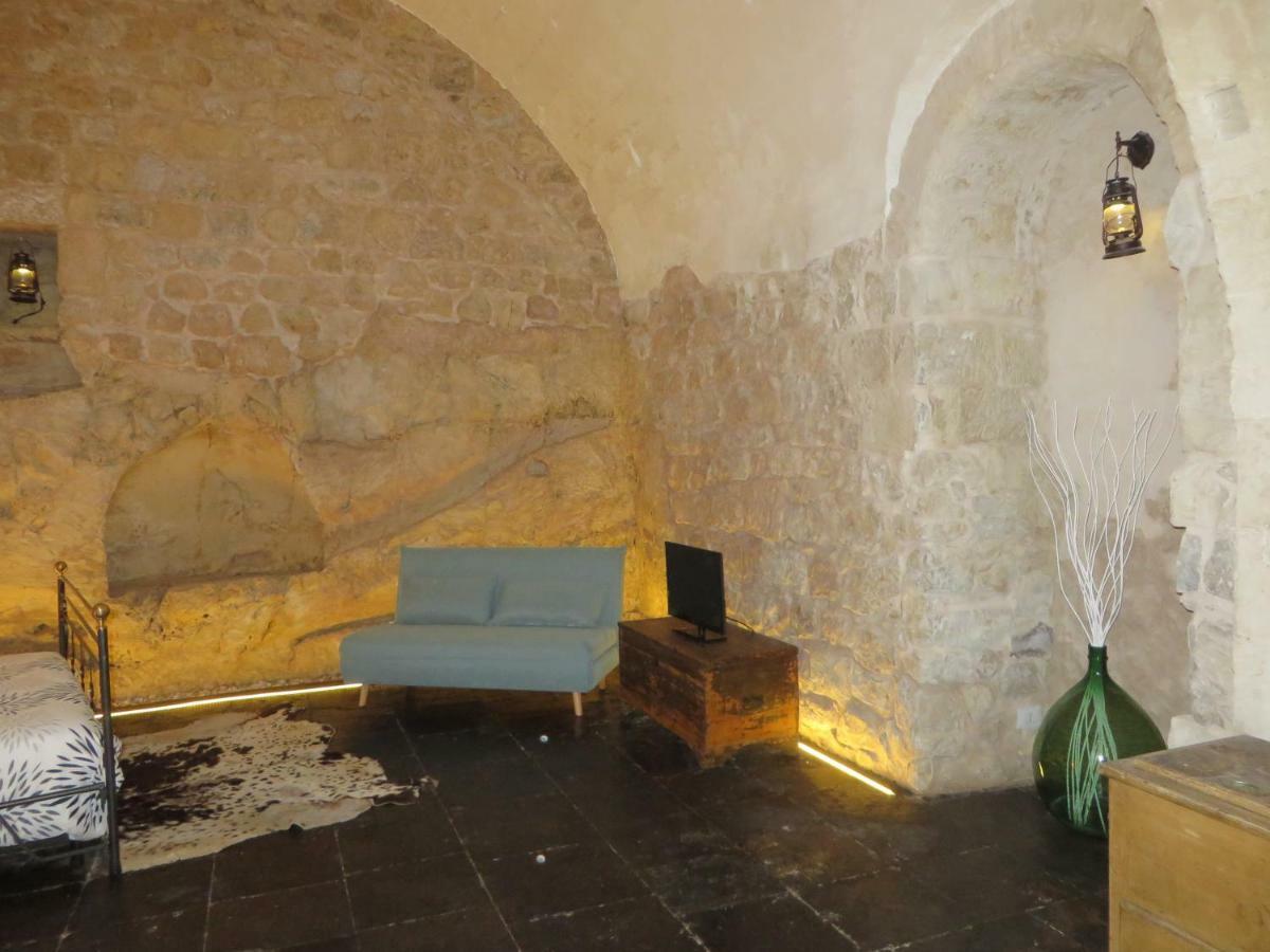La Postierla Apartment Modica Bagian luar foto